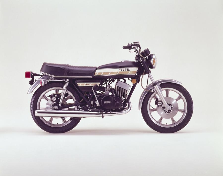 Yamaha RD400